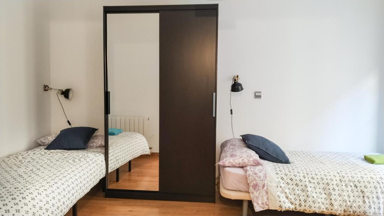 At Compania 100 M2 2 Wc Apartment *