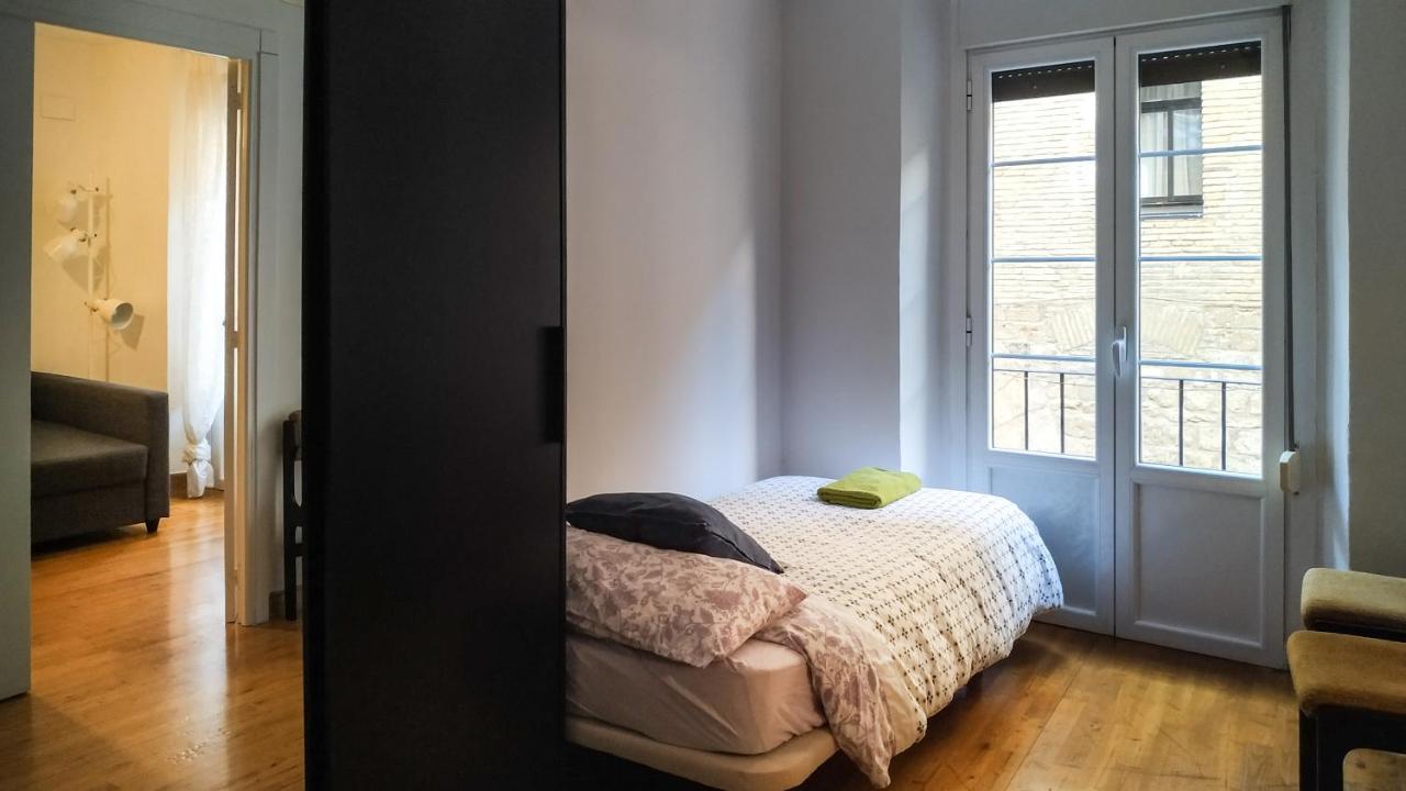 At Compania 100 M2 2 Wc Apartment