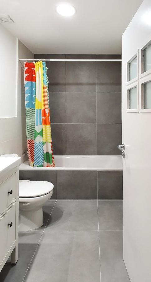 At Compania 100 M2 2 Wc Apartment *