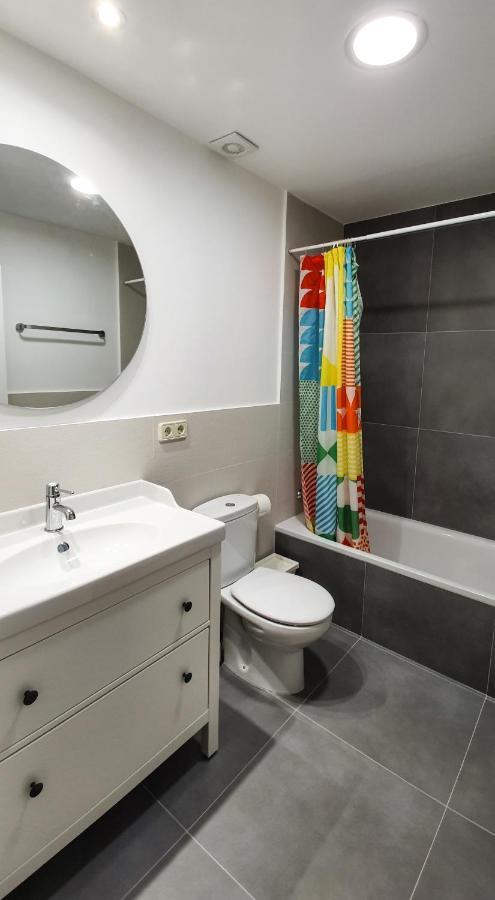 Apartment At Compania 100 M2 2 Wc *