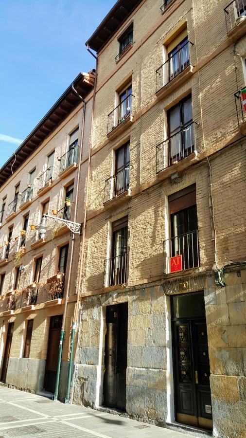 Apartment At Compania 100 M2 2 Wc